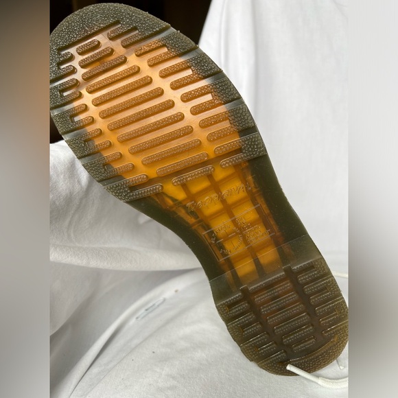 Doc Martens Ivory Jadon Leather Boots 38 EU • US 7 W / 5.5 M • UNISEX • LIKE NEW - Picture 8 of 10